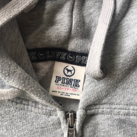 Victoria’s Secret PINK Chicago sweatshirt - Picture 3 of 5